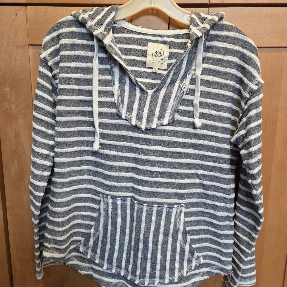 Rip Curl Gray and White Striped Garment